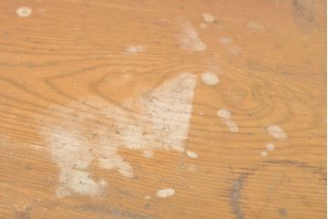 昭和レトロ　シンプルさが魅力的!温かみのある栓材製収納棚(戸棚、キャビネット)(R-047407)