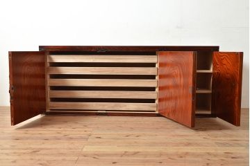 中古　民芸家具　岩谷堂箪笥　衣装盆付き　和モダンなお部屋にぴったりの箪笥サイドボード(ローボード、収納棚、着物箪笥、テレビ台)(R-047415)