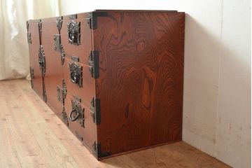 中古　民芸家具　岩谷堂箪笥　衣装盆付き　和モダンなお部屋にぴったりの箪笥サイドボード(ローボード、テレビ台)(R-047416)