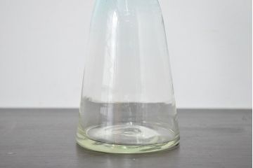 大正〜昭和初期　青フリル　ガラス花瓶(和ガラス、吹きガラス、氷コップ、花器、フラワーベース)(R-047423)