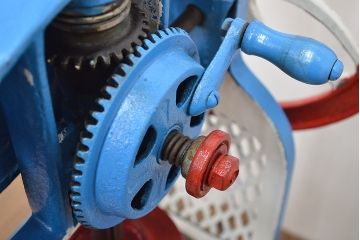 昭和レトロ　古い手回し　かき氷機(手動式)(R-047430)