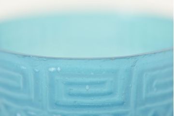 古い　霰雷文型吹きガラス盃(江戸ガラス、ギヤマン、ぎやまん)(R-047433)