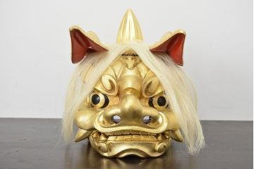 井波彫刻家　森田清一　木彫金獅子　共箱(彫刻、在銘、作家物)(R-047441)