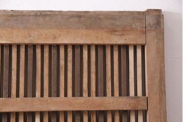 アンティーク建具　明治期　総欅(ケヤキ)材　どっしりとした存在感漂う蔵戸1枚　(R-047469)