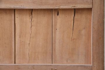 アンティーク建具　明治期　総ケヤキ材　どっしりとした存在感漂う蔵戸(玄関戸、引き戸、建具)(R-047469)