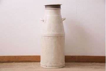 ペイントがかわいいレトロで大きなミルク缶(牛乳缶、ディスプレイ、ガーデニング雑貨)(R-047471)