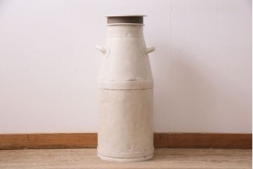 ペイントがかわいいレトロで大きなミルク缶(牛乳缶、ディスプレイ、ガーデニング雑貨)(R-047471)