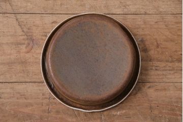 シャビーな雰囲気が漂う大きなミルク缶(ペイント、牛乳缶、ディスプレイ、ガーデニング雑貨)(R-047472)