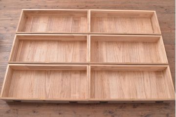 中古　民芸家具　厚手桐材をお品全てに用いられた国産手造りの衣装箪笥(整理箪笥、和タンス、引き出し、桐箪笥、桐たんす)(R-047506)