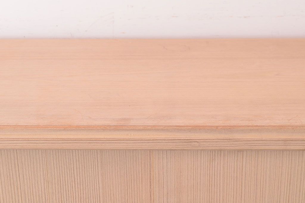 中古　菊の意匠金具が上質な和の空間を演出する加茂総桐箪笥(定価約100万円)(総桐たんす、和タンス、引き出し、衣装箪笥)(R-047507)