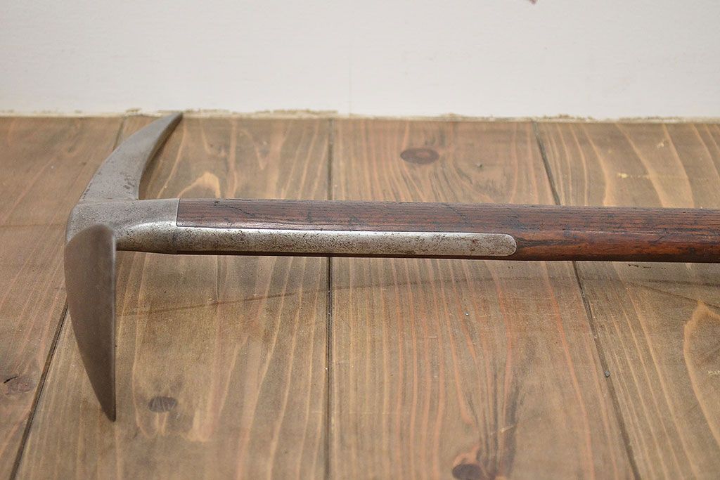 ALF　BHEND(ベント)　ピッケル(2代目?、グリンデルワルト、スイス)(R-047511)