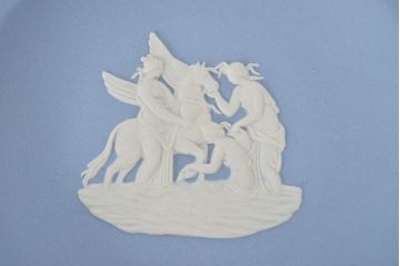 ウェッジウッド　WEDGWOOD　CAVENDISH　カップ&ソーサーなど4点(ジャスパー、ハートBOX、灰皿、アッシュトレイ)(R-047512)