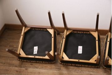 イギリスヴィンテージ　G-PLAN(ジープラン)　X-back(エックスバック)がお洒落なチーク材製のチェア4脚セット(ダイニングチェア、椅子、ビンテージ)(R-047515)