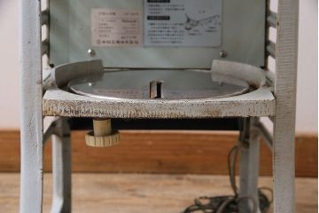 昭和レトロ　初雪(Hatsuyuki) 懐かしさを感じさせる電動かき氷機(R-047521)