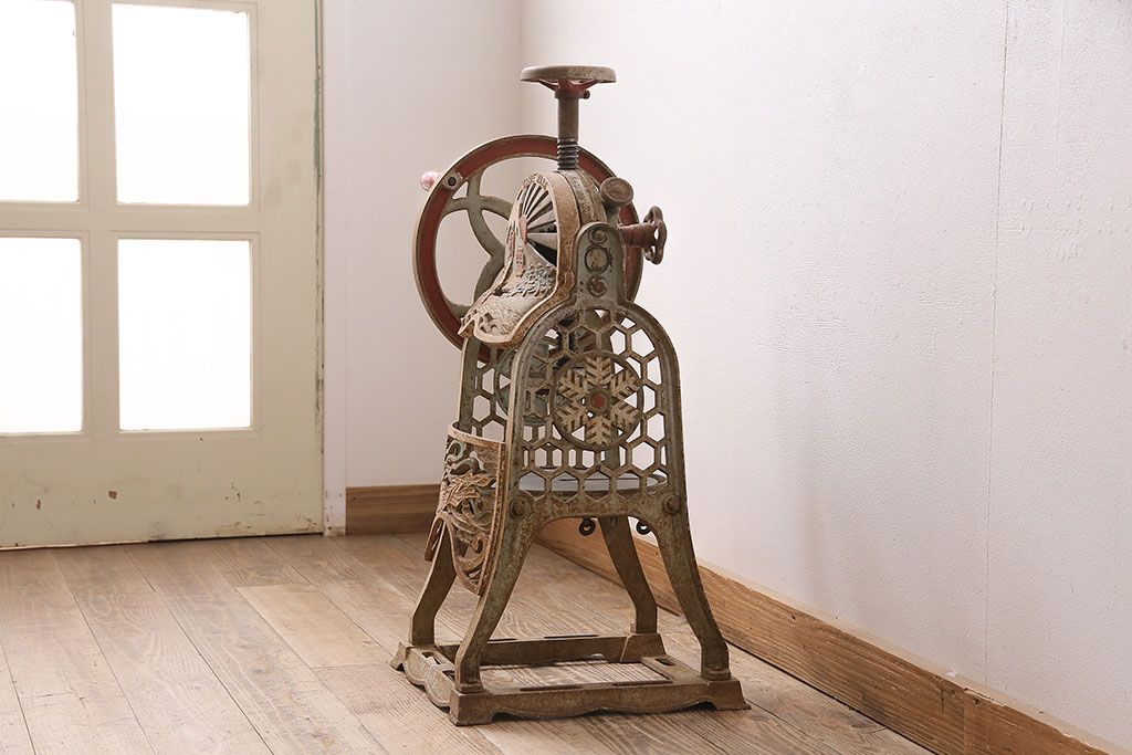 希少　初雪　ハツユキ　HATSUYUKI かき氷機　手動　昭和レトロ　インテリア 希少 初雪 ハツユキ HATSUYUKI かき氷機 手動 昭和レトロ