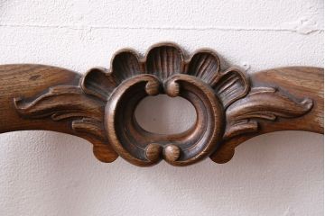 フランスアンティーク　ウォールナット材　気品漂う上質な空間作りにおすすめのチェア2脚セット(ダイニングチェア、椅子)(R-047525)