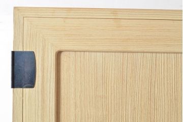 中古　民芸家具　総桐材　衣装盆付き　繊細な金具が上質な雰囲気を高める国産桐箪笥(重ね箪笥、和タンス、衣装箪笥、引き出し、桐たんす)(R-047531)