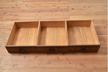 和製アンティーク　上手物!!　総桐材　黒柿材・桑材　3種の木の味わいを存分にお楽しみいただける造りの良いローボード(戸棚、収納棚)(R-047543)