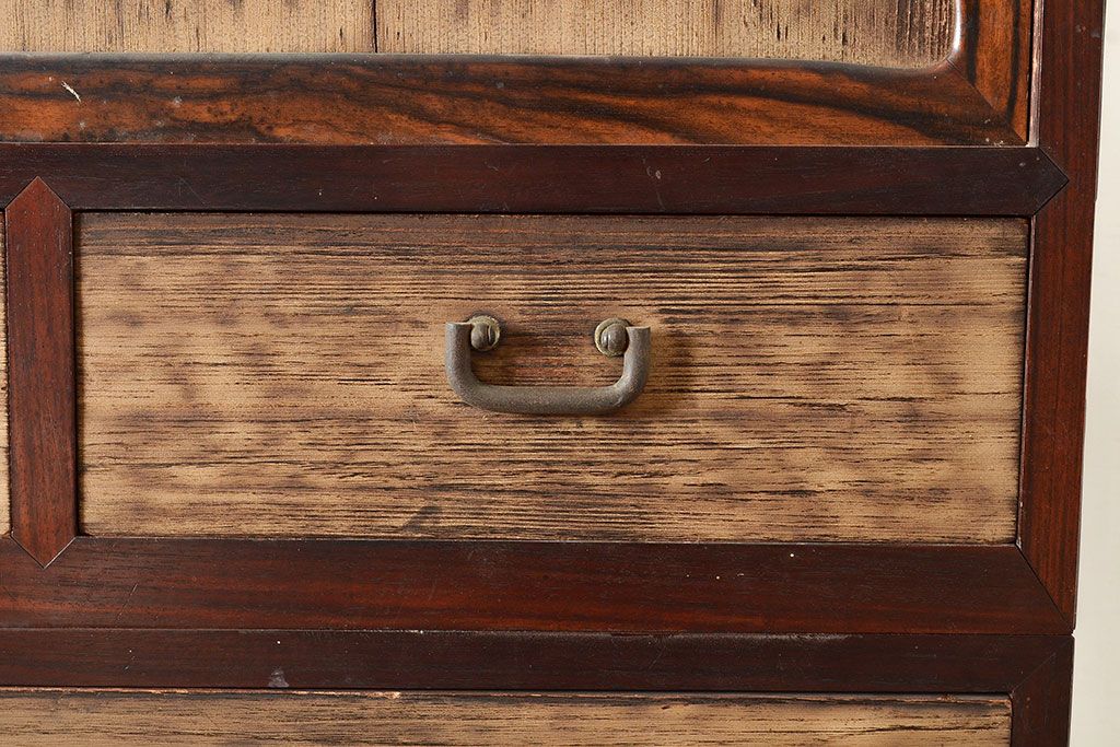 和製アンティーク　上手物!!　総桐材　黒柿材・桑材　3種の木の味わいを存分にお楽しみいただける造りの良いローボード(戸棚、収納棚)(R-047543)