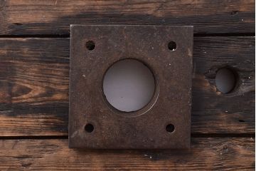 和製アンティーク　DIYやリメイクにおすすめ!使い込まれた味わいがたっぷり感じられるテーブル天板(ディスプレイ、古材)(R-047556)