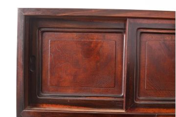 【簡易リペア限定品】和製アンティーク　前面漆塗り(ケヤキ玉杢・黒柿)　中(楠木)　天板・側面(ケヤキ)　高級品!品のある佇まいが魅力的な指物家具の箪笥ローボード(収納箪笥、時代箪笥、収納棚)(R-047559)