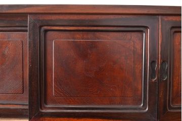 【簡易リペア限定品】和製アンティーク　前面漆塗り(ケヤキ玉杢・黒柿)　中(楠木)　天板・側面(ケヤキ)　高級品!品のある佇まいが魅力的な指物家具の箪笥ローボード(収納箪笥、時代箪笥、収納棚)(R-047559)