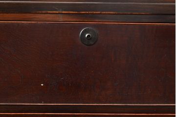 【簡易リペア限定品】和製アンティーク　前面漆塗り(ケヤキ玉杢・黒柿)　中(楠木)　側面(ケヤキ)　高級品!品のある佇まいが魅力的な指物家具の箪笥ローボード(収納箪笥、時代箪笥、引き出し、チェスト)(R-047561)