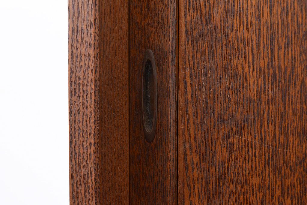 和製アンティーク　三越　三方槐(エンジュ)材製　高級品!!　漆塗り　上質な和の暮らしを味わえる指物家具の食器棚(収納棚、戸棚、キャビネット)(R-047572)