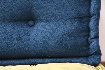 中古　一際目を引く個性的なデザインが素敵なRoche Bobois(ロッシュボボア)のソファ&クッションセット(3人掛け、2人掛け、1人掛け)(定価約110万円)(R-047576)