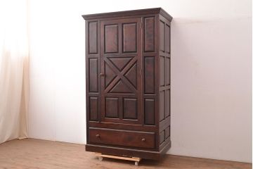 中古　松本民芸家具　A型洋服タンス　洗練された雰囲気の上質なワードローブ(洋服タンス、衣装箪笥、引き出し)(定価約74万円)(R-047577)