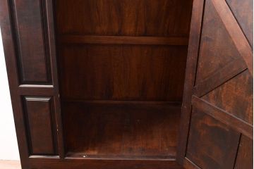 中古　松本民芸家具　A型洋服タンス　洗練された雰囲気の上質なワードローブ(洋服タンス、衣装箪笥、引き出し)(定価約74万円)(R-047577)