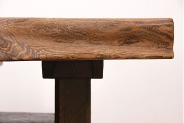 中古　特注品　桐里工房製!木の温もり溢れる総桐材製のダイニングセット(ダイニングテーブル、アームチェア、ベンチ)(定価約140万円)(R-047579)