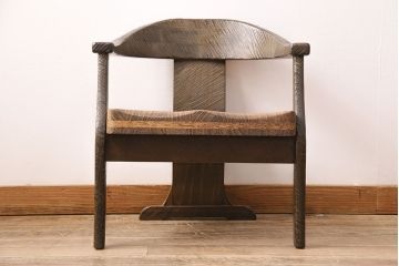 中古　特注品　桐里工房製!木の温もり溢れる総桐材製のダイニングセット(ダイニングテーブル、アームチェア、ベンチ)(定価約140万円)(R-047579)