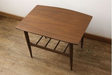 北欧ヴィンテージ　天板のデザインが珍しいチーク材製のセンターテーブル(コーヒーテーブル、ローテーブル、ビンテージ)(R-047580)