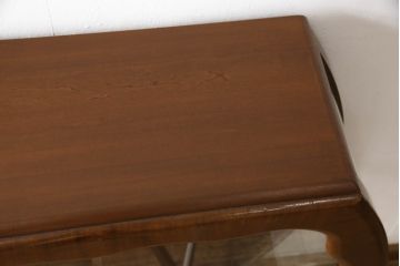 イギリスヴィンテージ　ユニークなデザインが目を引くバーチ材製の飾り棚(収納棚、戸棚、ガラスキャビネット、ビンテージ)(R-047581)