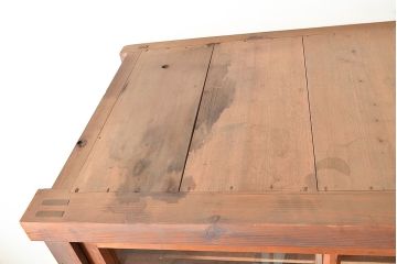 和製アンティーク　前面松材　収納がたっぷりできる、堂々とした佇まいの収納棚(食器棚、戸棚、キャビネット)(R-047589)