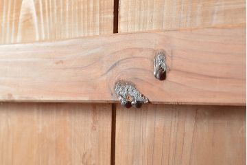 和製アンティーク　前面松材　収納がたっぷりできる、堂々とした佇まいの収納棚(食器棚、戸棚、キャビネット)(R-047589)