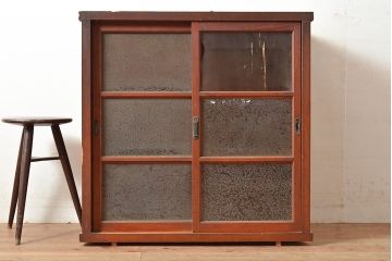 和製アンティーク　前面ヒノキ材　ノスタルジックな空間を高める戸棚(収納棚、キャビネット、食器棚、サイドボード)(R-047593)