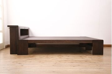 中古　美品　桐里工房製!しっとりとした落ち着きのある佇まいが魅力的な総桐材製ベッドフレーム(定価約72万円)(R-047596)