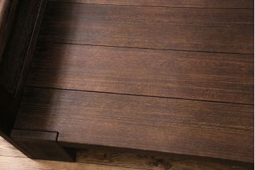 中古　美品　桐里工房製!しっとりとした落ち着きのある佇まいが魅力的な総桐材製ベッドフレーム(定価約72万円)(R-047596)
