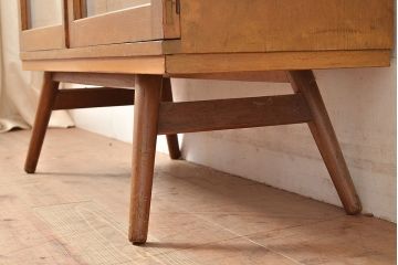 和製アンティーク　ナラ材製　小物収納に便利な北欧インテリアの雰囲気が漂うキャビネット(収納棚、リビングボード、引き出し)(R-047597)