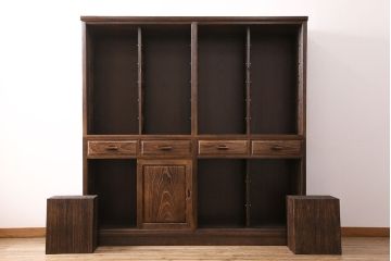 中古　美品　桐里工房製!しっとりとした落ち着きのある佇まいが魅力的な総桐材製キャビネット(収納棚、戸棚)(定価約100万円)(R-047598)