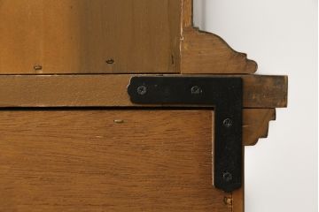 アメリカヴィンテージ　DREXEL HERITAGE(ドレクセルヘリテイジ)　FRANCESCA(フランチェスカ)シリーズ 照明付き!堂々とした佇まいのキャビネット(収納棚、戸棚、食器棚、カップボード、飾り棚、ビンテージ)(定価約141万円)(R-047600)