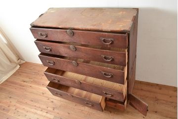 和製アンティーク　ケヤキの木目が和の趣を演出する仙台箪笥(重ね箪笥、時代箪笥、衣装箪笥)(R-047601)