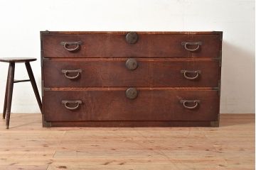 和製アンティーク　ケヤキの木目が和の趣を演出する仙台箪笥(重ね箪笥、時代箪笥、衣装箪笥)(R-047602)