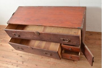 和製アンティーク　ケヤキの木目が和の趣を演出する仙台箪笥(重ね箪笥、時代箪笥、衣装箪笥)(R-047603)