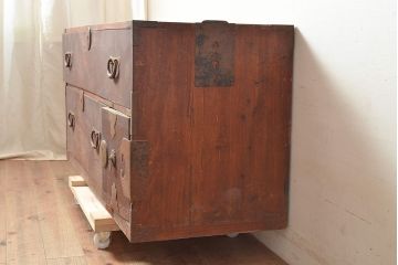 和製アンティーク　ケヤキの木目が和の趣を演出する仙台箪笥(重ね箪笥、時代箪笥、衣装箪笥)(R-047603)