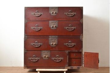 和製アンティーク　上手物!前面欅(ケヤキ)材の上品な二本松箪笥(重ね箪笥、時代箪笥、衣装箪笥)(R-047605)