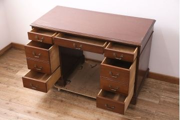 ヴィンテージ　DREXEL HERITAGE (ドレクセルヘリテイジ)　マホガニー材　洗練された大人の雰囲気醸し出す両袖デスク(机、在宅ワーク、在宅用ワークデスク、ビンテージ)(R-047611)