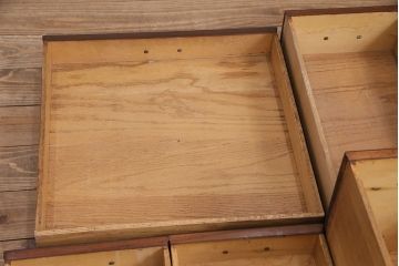 ヴィンテージ　DREXEL HERITAGE (ドレクセルヘリテイジ)　マホガニー材　洗練された大人の雰囲気醸し出す両袖デスク(机、在宅ワーク、在宅用ワークデスク、ビンテージ)(R-047611)